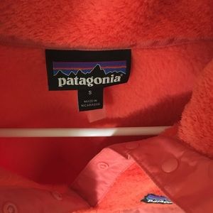 Women’s Patagonia Pullover - Small BRAND NEW!